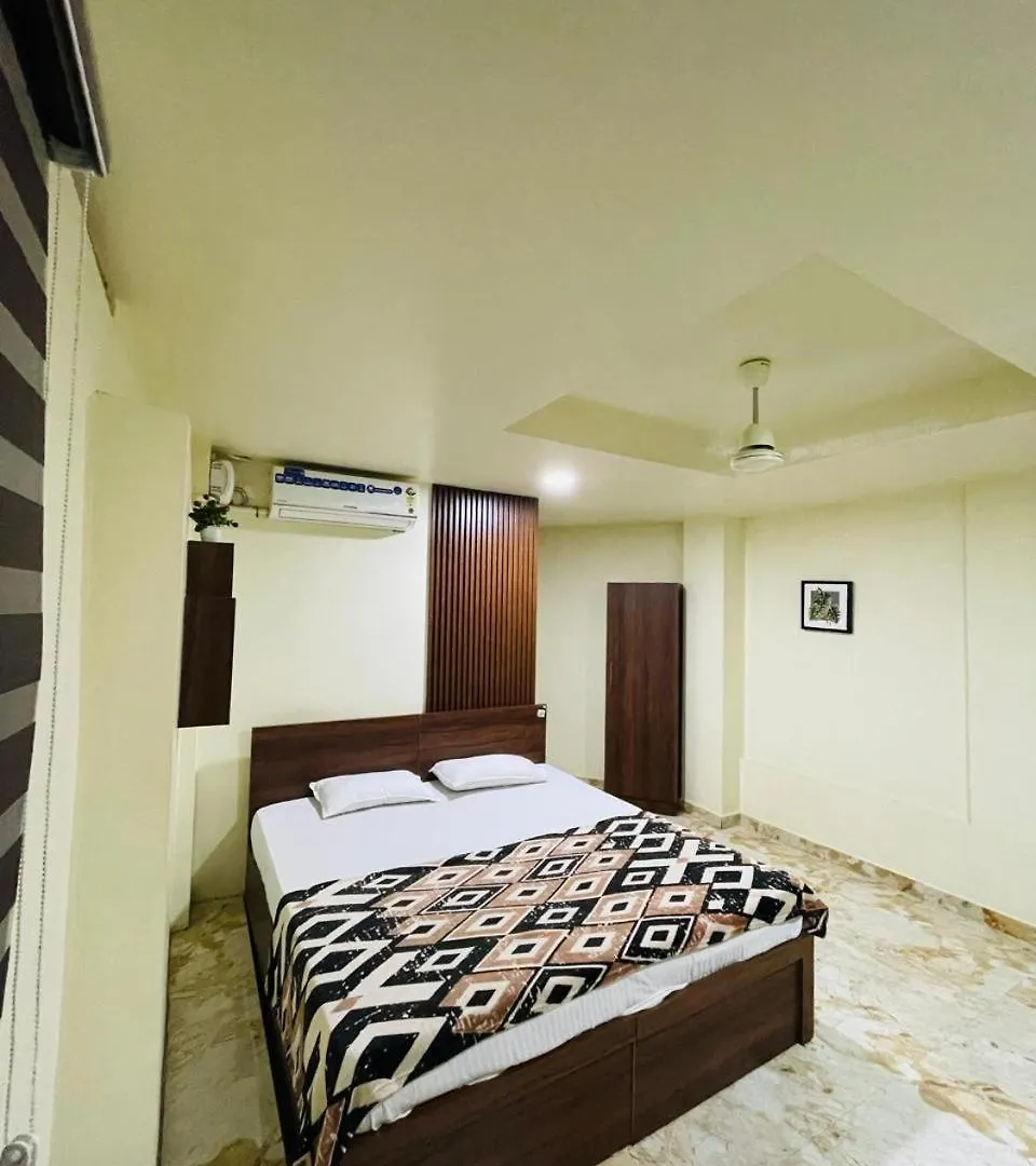 Rj Atlas Alwaye Hotel